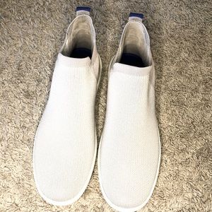 Rothy’s lilac grey Chelsea boots size 9